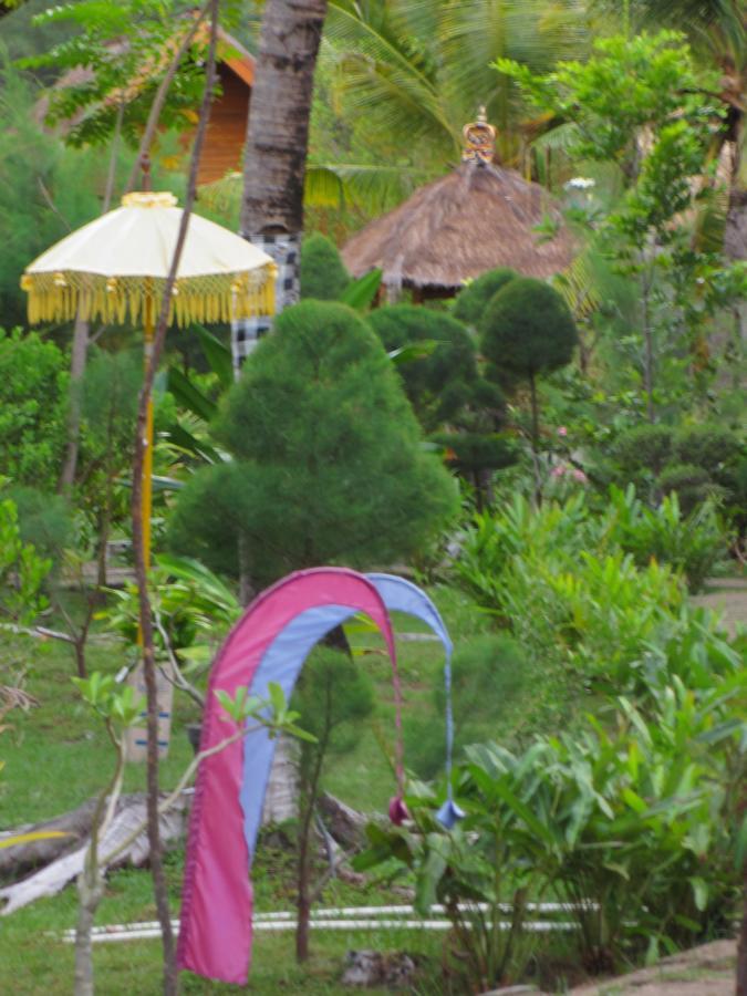 Jepun Bungalows Gili Meno Buitenkant foto