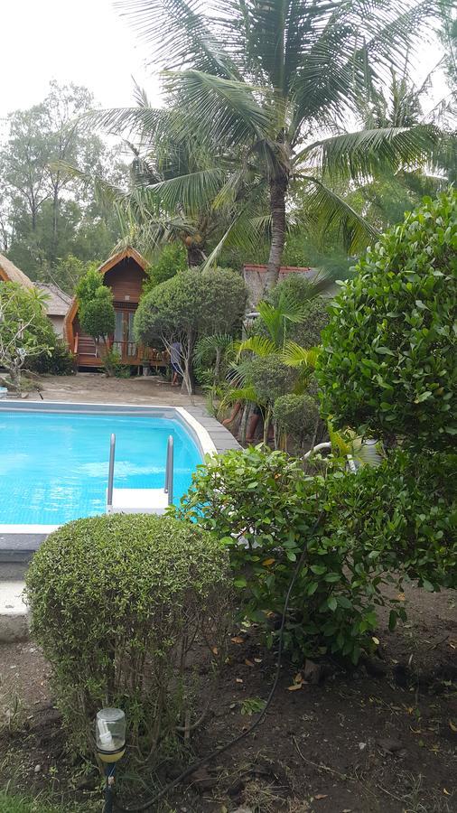 Jepun Bungalows Gili Meno Buitenkant foto