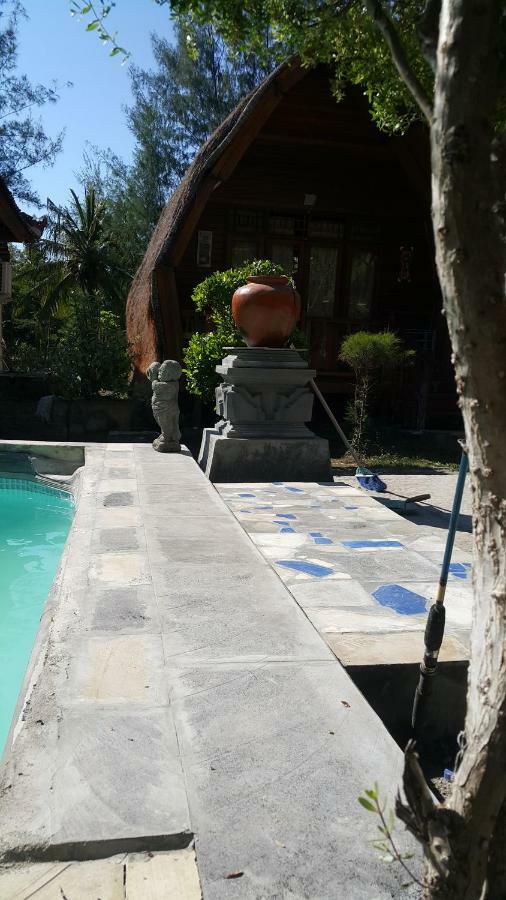 Jepun Bungalows Gili Meno Buitenkant foto